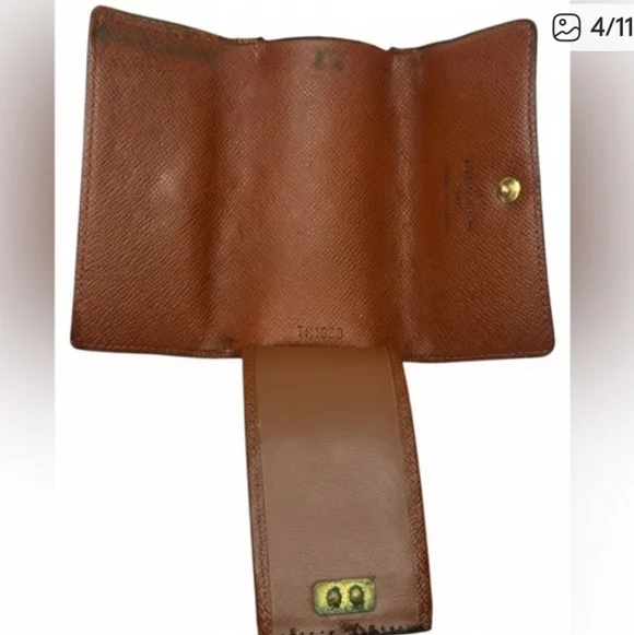 Louis Vuitton Leather Monogram Key Holder Wallet - Picture 2 of 8